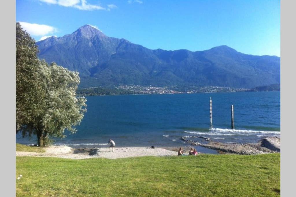 Favoloso Appartamento Fronte Lago, Gera Lario Exterior foto