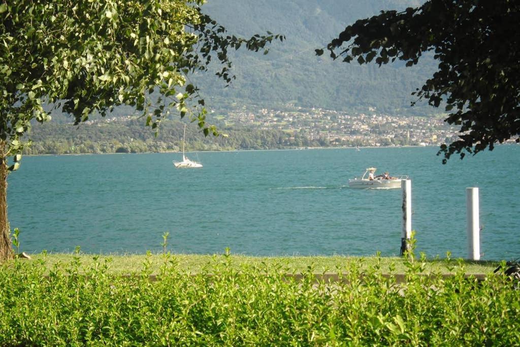 Favoloso Appartamento Fronte Lago, Gera Lario Exterior foto