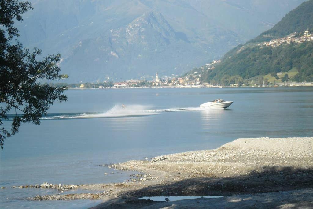 Favoloso Appartamento Fronte Lago, Gera Lario Exterior foto